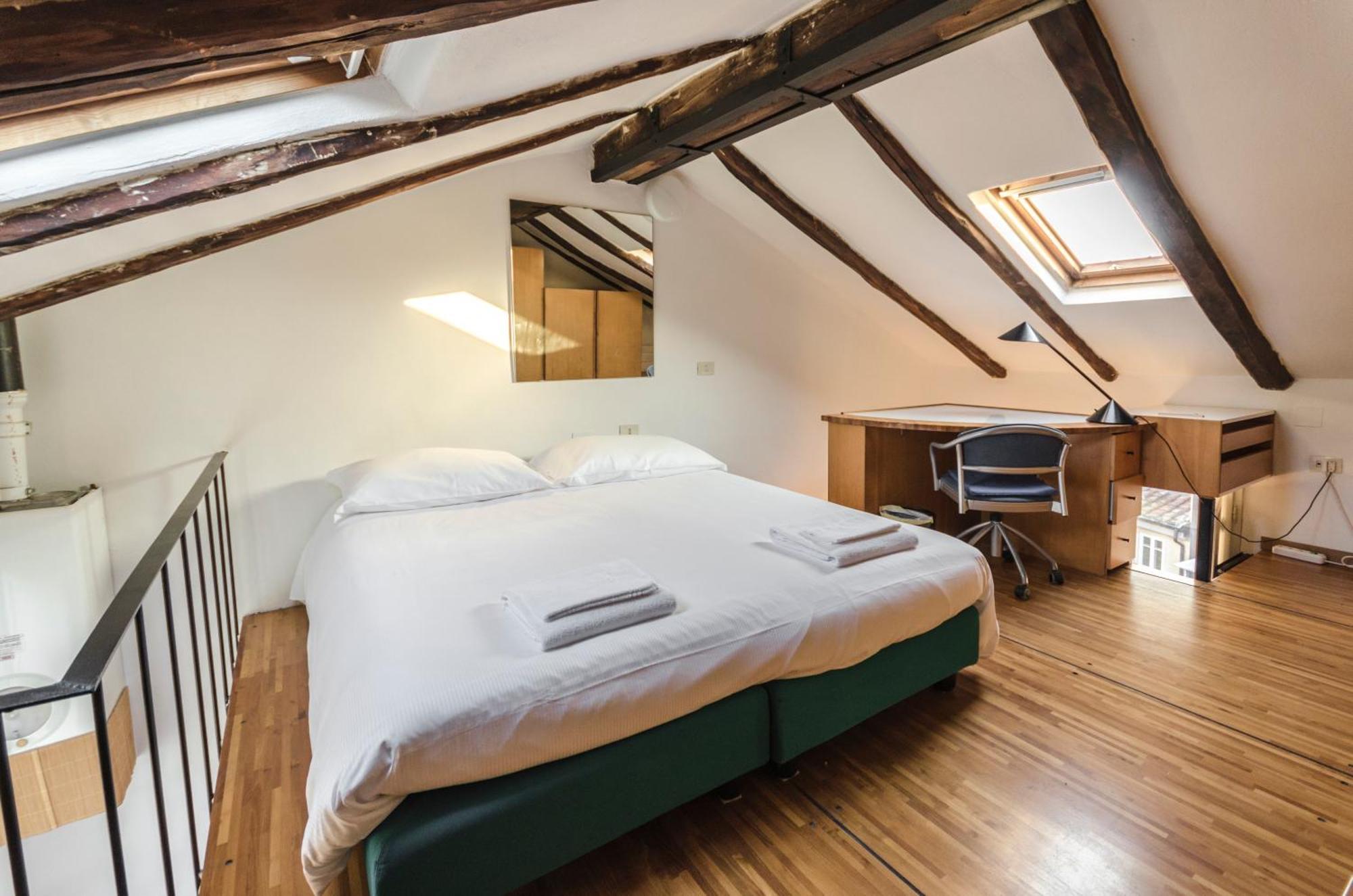 Rk San Vitale Flat Bologna Eksteriør billede